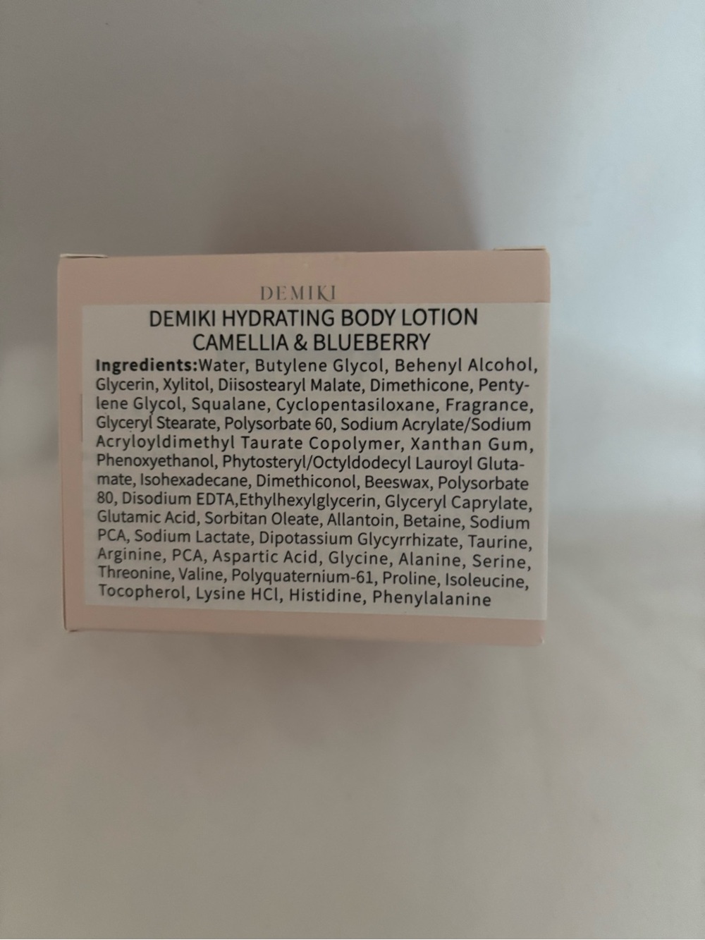 Demiki Hydrating Body Lotion - Camellia & Blueberry (Pink) - Picture 2 of 2